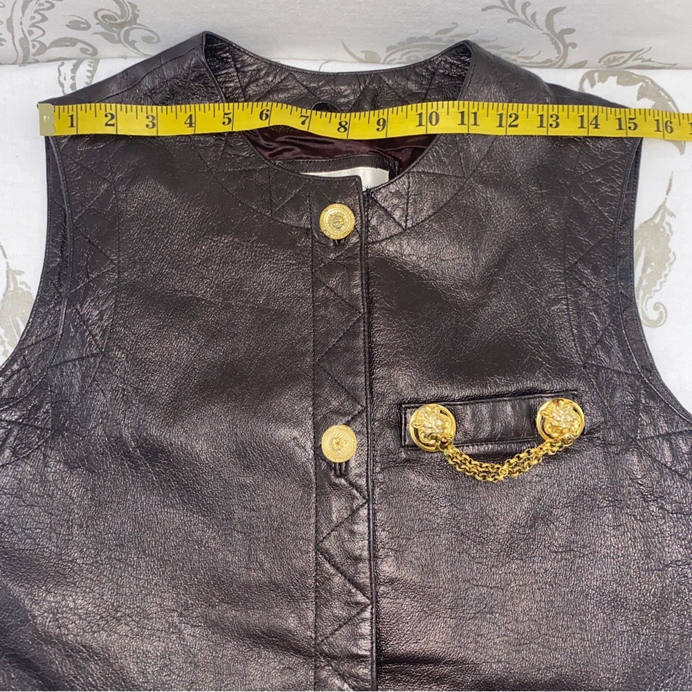 Vintage Mitrani Leather‎ Vest Lion
Head Medallions Size Medium Brown
Rare - Picture 6 of 11